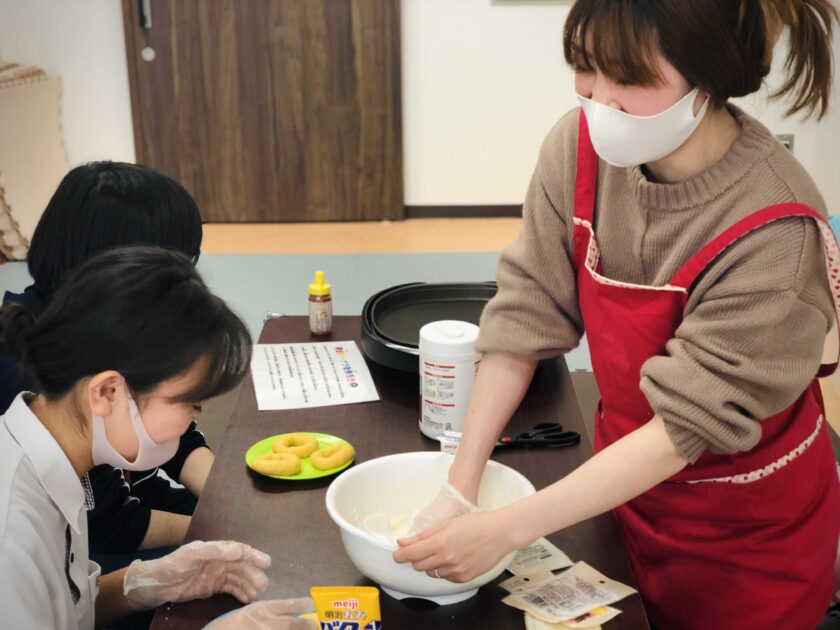 京都府向日市の放課後等デイサービスASTEPの食育活動
