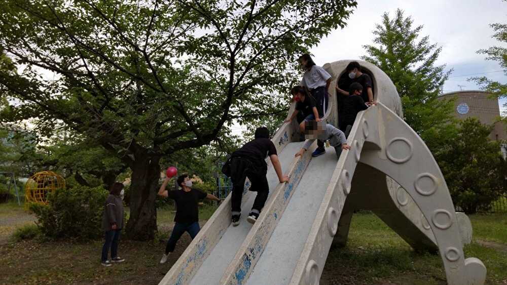 京都府乙訓郡向日市の放課後等デイサービスASTEP（アステップ）公園遊び