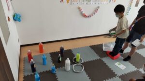 放課後等デイサービスASTEP（アステップ）夏祭りを楽しむ子どもたちの様子