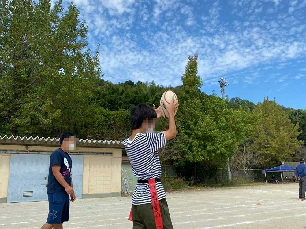 タグラグビーの練習風景