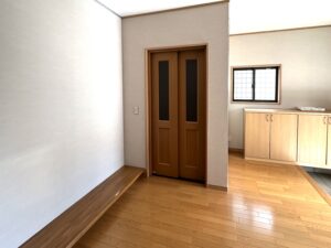ASTEP LABO エレベーター