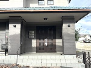 ASTEP LABO 正面玄関